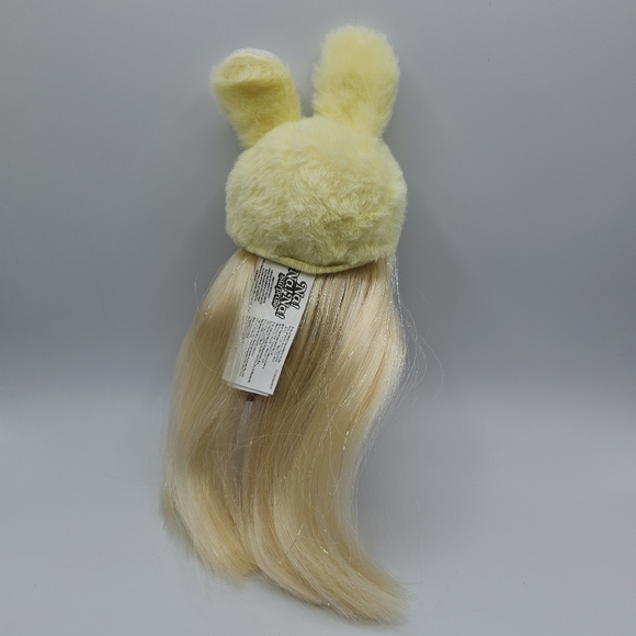 Na! Na! Na! Surprise Doll Bebe Groovy - Picture 2 of 3